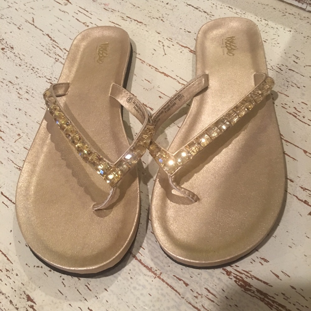 Dressy gold sequin flip flop
